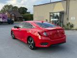 Honda Civic 2018 thumbnail 3